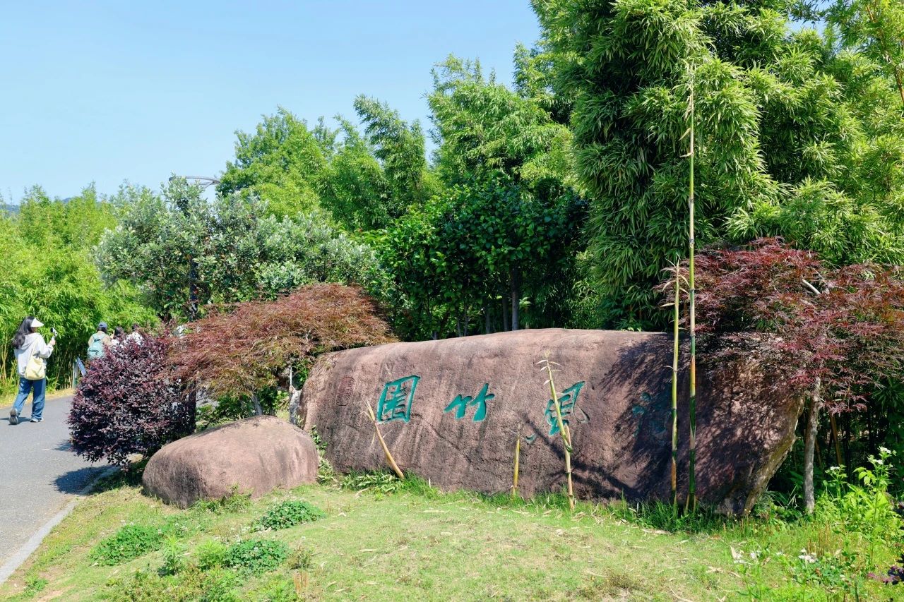 藏龙百瀑攀登合照